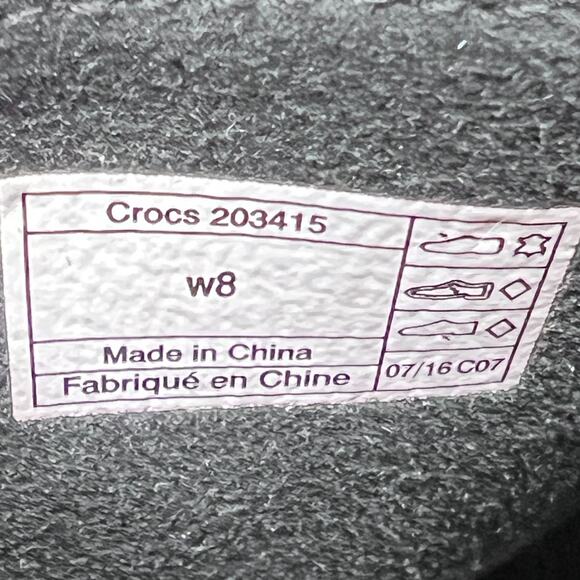 CROCS Sarah Women's 8 Black Suede Clog Slip On Mule Triple Comfort Lightweight - Picture 16 of 16